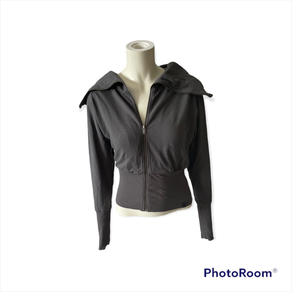 Aritzia Community Dark Grey Zip Up Sweater - X-Small